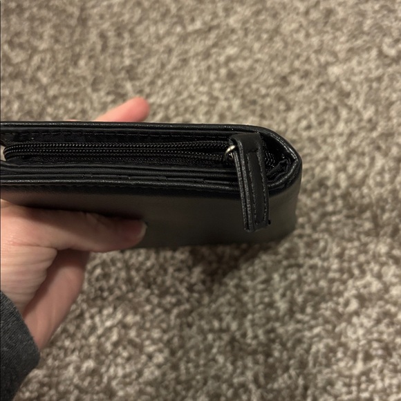 Wallet - Picture 4 of 5
